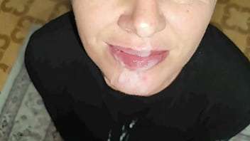 Homemade mature milf hot wife sloppy blowjobs with cum in mouth