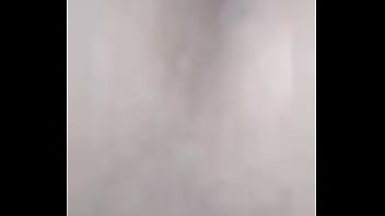 Fui devorada pelo negão enquanto o corno filmava tudo sem perder um detalhe