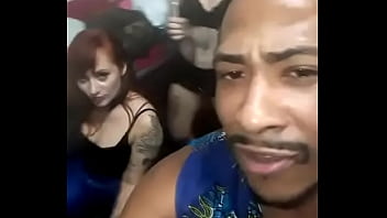 Vou continuar vivendo a minha vida Vou continuar vivendo a minha vida