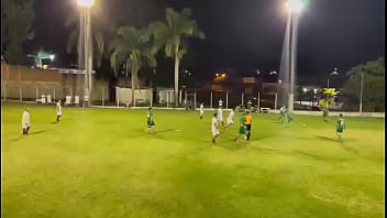 Girando E Arrebentando O Léo thumbnail