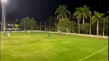 Girando e arrebentando o léo