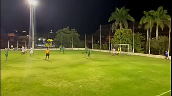 Girando e arrebentando o léo