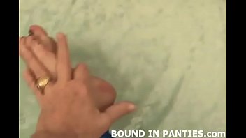 Someone loosen these ropes please