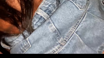 Levei minha nenhina na casa de contrusao levanteoi seu shortinho e comi seu cu