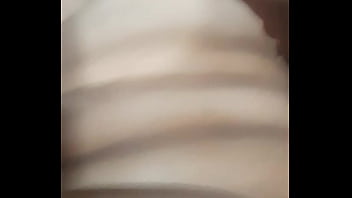 Mi amiga dando lo ultimo