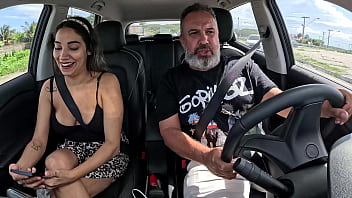 Larissa cortez sai com creampie no cú após camisinha estourar na carona praia do futuro fortaleza ce