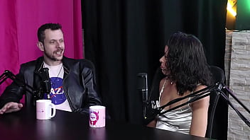 Um dos fetiches era ter o dedo chupado enquanto fodia a buceta e o outro era passar o bife no corpo nu espuleta e himeros mansion sheer red Um dos fetiches era ter o dedo chupado enquanto fodia a buceta e o outro era passar o bife no corpo nu espuleta e himeros mansion sheer red