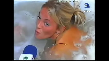 Maria Eugenia Rito Desnuda En La Bañera Rumores thumbnail