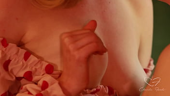 Lesbian meeeting in the kitchen charlie forde & kim cums make out