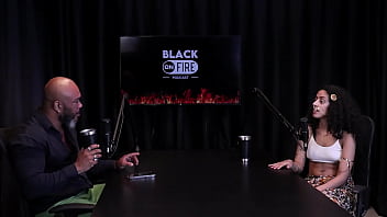 Safada most as tatuagens nos itos depois de falar que valoriza suas quenas conquistas gosta de enfiar o dedo no cu de tapas refere boquete bibi houni watch sheer red