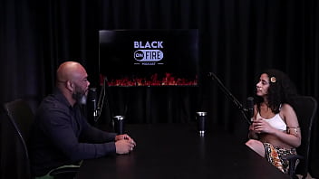 Safada most as tatuagens nos itos depois de falar que valoriza suas quenas conquistas gosta de enfiar o dedo no cu de tapas refere boquete bibi houni watch sheer red