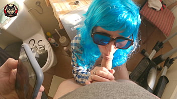 I came inside my neighbor and filmed it on my phone