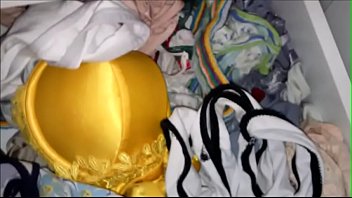 Mexendo Nas Gavetas Do Guarda Roupa Da Coroa Isabel 25042018 thumbnail