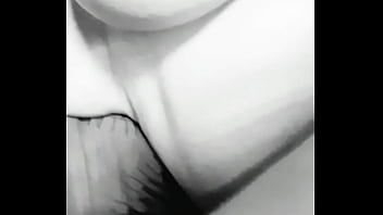 Je t'invite à venir me découvrir d'avantage si tu aimes que je sois coquine