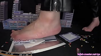 Japanese giantess vore