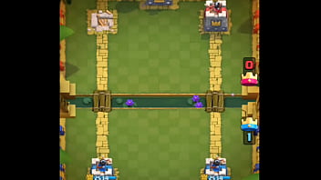 Mi rival me termina chupando mis bolas por no saber jugar