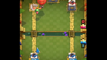 Mi rival me termina chupando mis bolas por no saber jugar