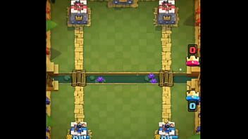 Mi rival me termina chupando mis bolas por no saber jugar