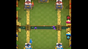 Mi rival me termina chupando mis bolas por no saber jugar