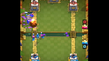 Mi rival me termina chupando mis bolas por no saber jugar