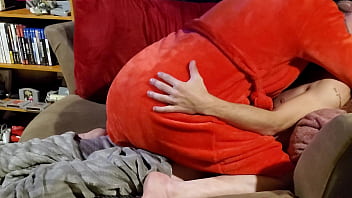 Milf came over to cuddle in fleece robe but i knew she wanted a mouthful