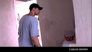 My best friend joined the threesome and sat nicely on the well endowed guy