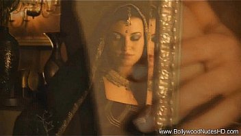 Loving this desi dancer