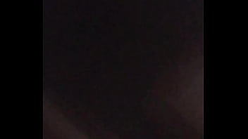 Morena gostosa de short socado