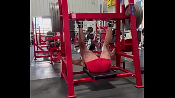 Happy flex friday at least 50% pain or i’m not interested 100% simone steele remember the name