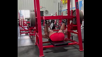 Happy flex friday at least 50% pain or i’m not interested 100% simone steele remember the name