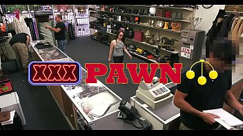 Nude amateur is getting jock