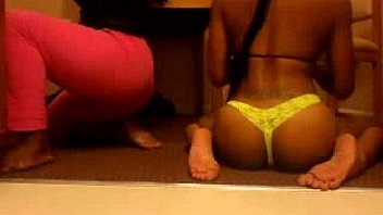 Ebony Squirted On Her Laptop thumbnail