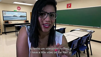 Aula da professora nick como dar o cu para varios tipos de pau diferentes