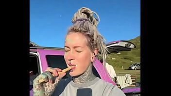 Brushing my teeth with this beautiful background what's your favorite way to start the day #morningroutine #bru