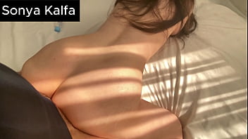 Iranian step mom with oily big ass getting fucked doggy