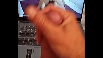 Masturbandome viendo mis videos fallando hasta correrme