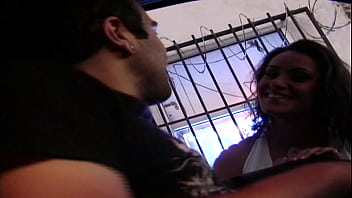 After squeezing her fleshy butt cheeks he gives her a good fuck and pounds her pussy into