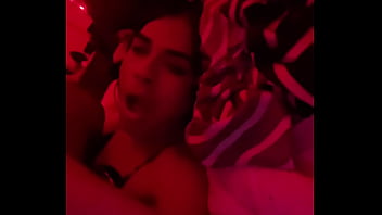 Follando Como Zorra Hambrienta thumbnail