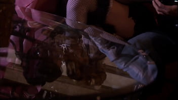 Jezebelle bond and nikki nievez fuck an artist to gain his favor