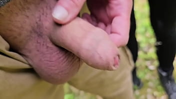 I like hold his dick when pee and make wet my hands and i play with foreskinpee03654593 communitypee peepissplay girls