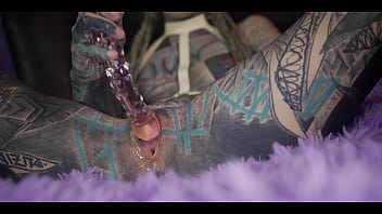 Tattooed babe is hungry for extreme anal play to squirt