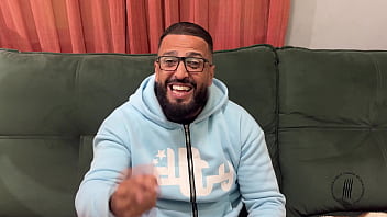 Trailer a poderosa sentada