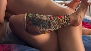 Real amateur con amiga culona despechada