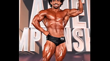 #throwbackthursday my most recent competition in september 2022 who thinks i should get shredded again without the hair