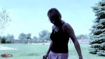 Exhib in the park sabriana's big tits and roberto's big cock in public