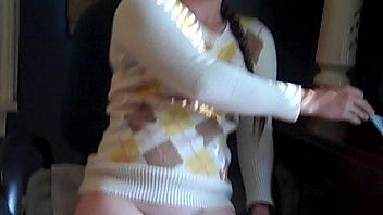 Cute teen dianna jean pleasing herself 4