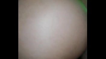 Mira que delicia de mujer con tremendo culo