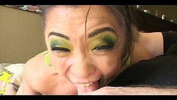 Whore sucks a good dick 137