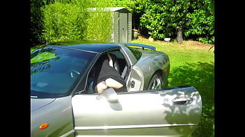 Coucou mon chéri envie de su mes aventures coquines de petite chienne