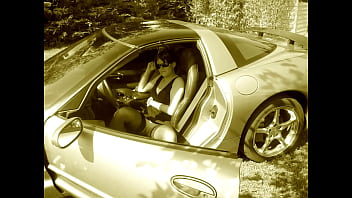 Coucou mon chéri envie de su mes aventures coquines de petite chienne